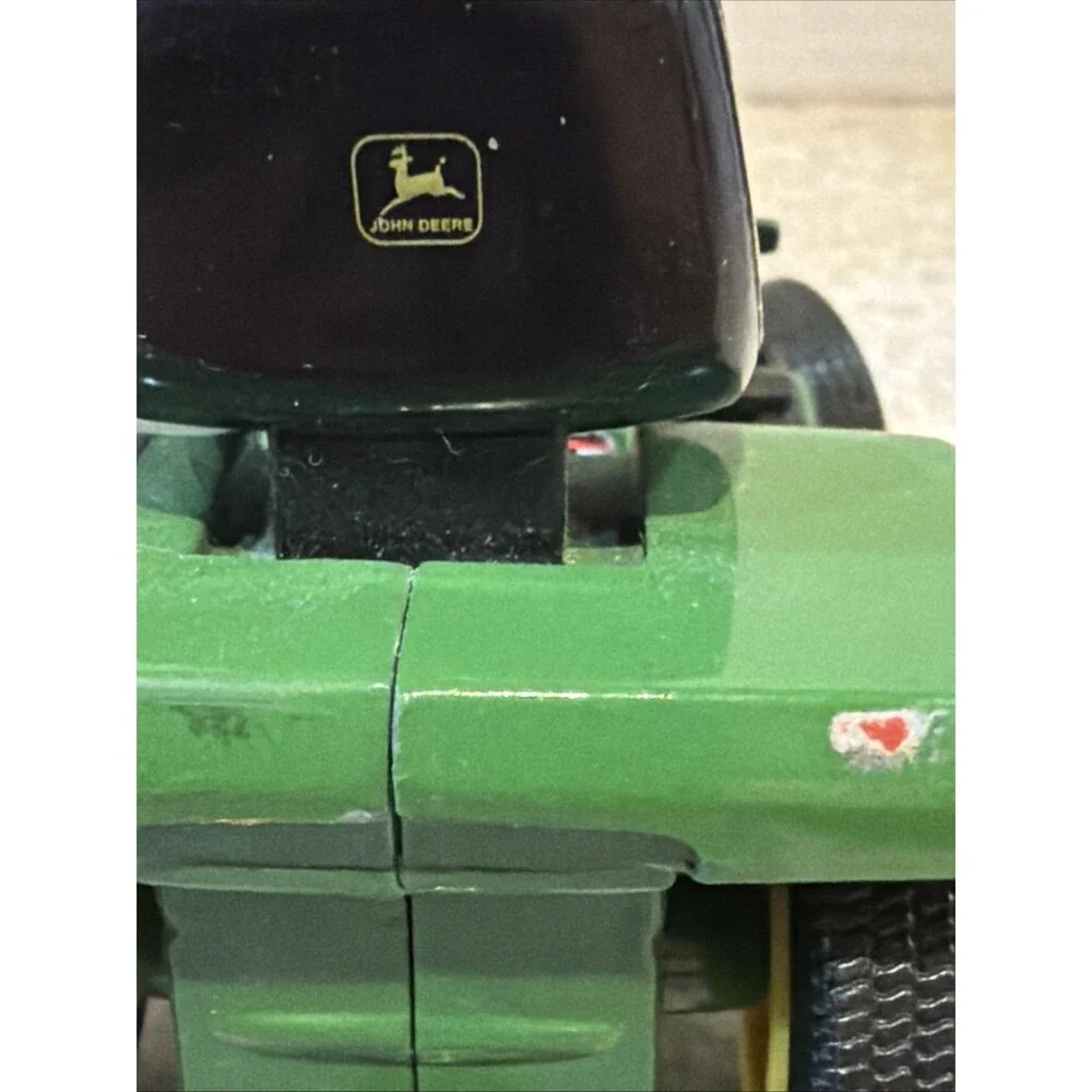 Ertl John Deere 345 Lawn Tractor Diecast 1/16 Scale Loose Vintage